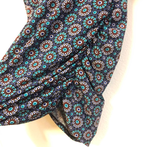 A Pea In The Pod Maternity Blouse, Geometric, Floral, Print, Small 🤰 - Picture 4 of 11